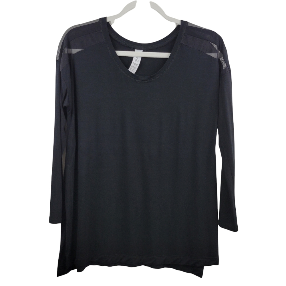 Body Language Black Active Top With Mesh Shoulder detail and Side Slits Sz XS
